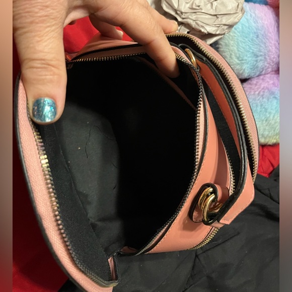 NWOT Circle NY Dusty Rose HandBag Crossbody - Picture 9 of 10